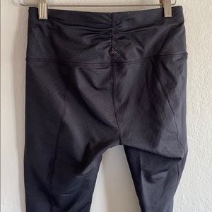 Prana Capris - Sz S - Grey